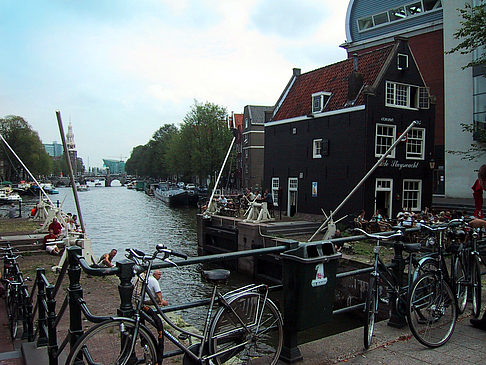 Fotos Boote im Kanal | Amsterdam