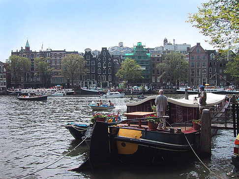 Boote im Kanal