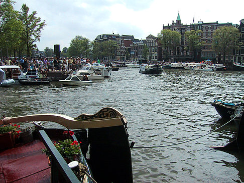 Fotos Boote im Kanal | Amsterdam