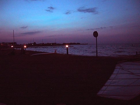 Der Strand beim Sonnenuntergang